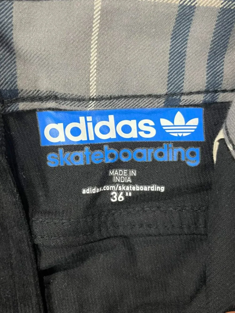 EUC Adidas Skateboarding Mens Black Corduroy Plaid Lined Skate Pants Size 36